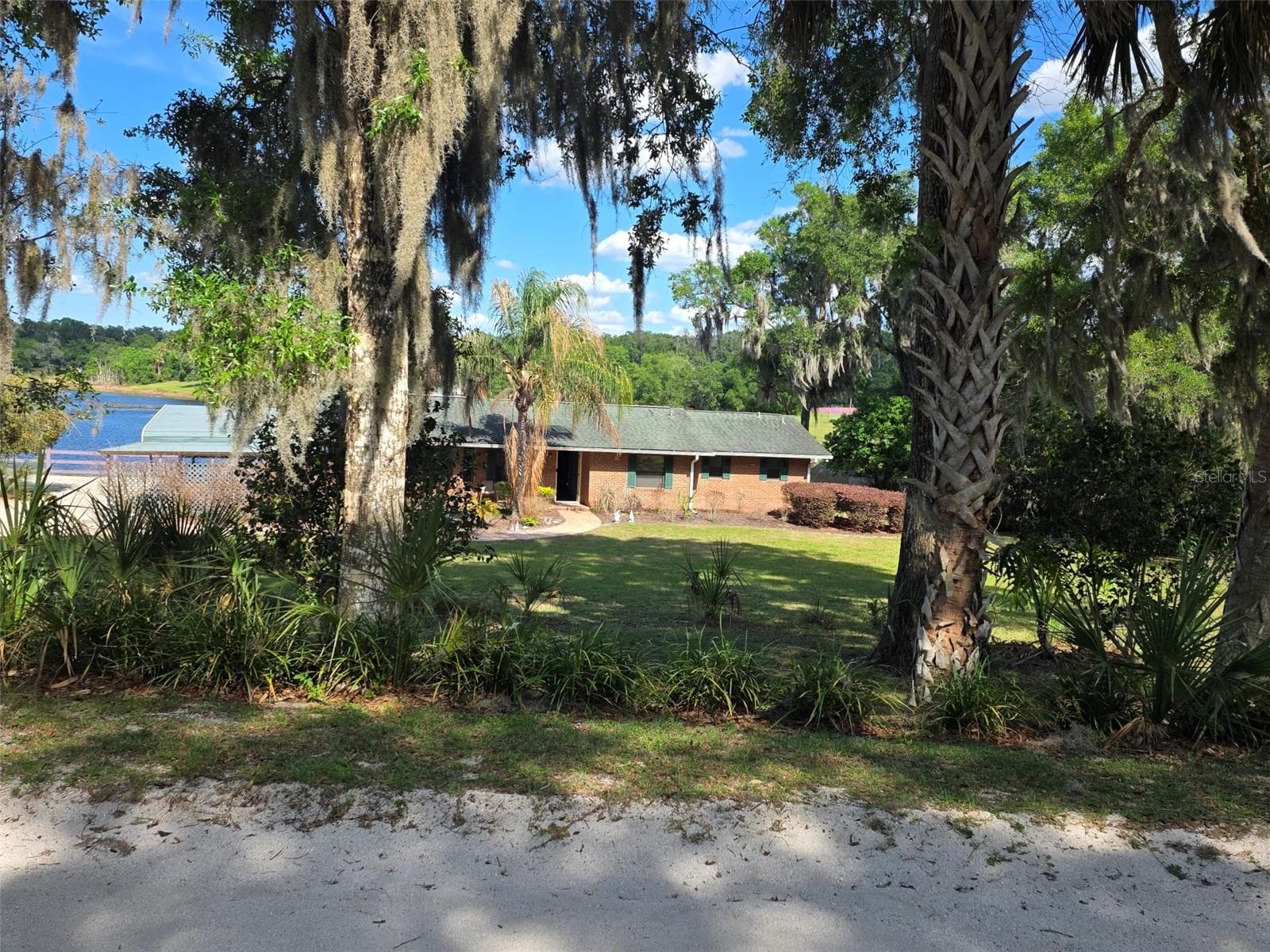 Single Family Residence at 2285 WILMHURST RD, DELAND, photo 56 of 64