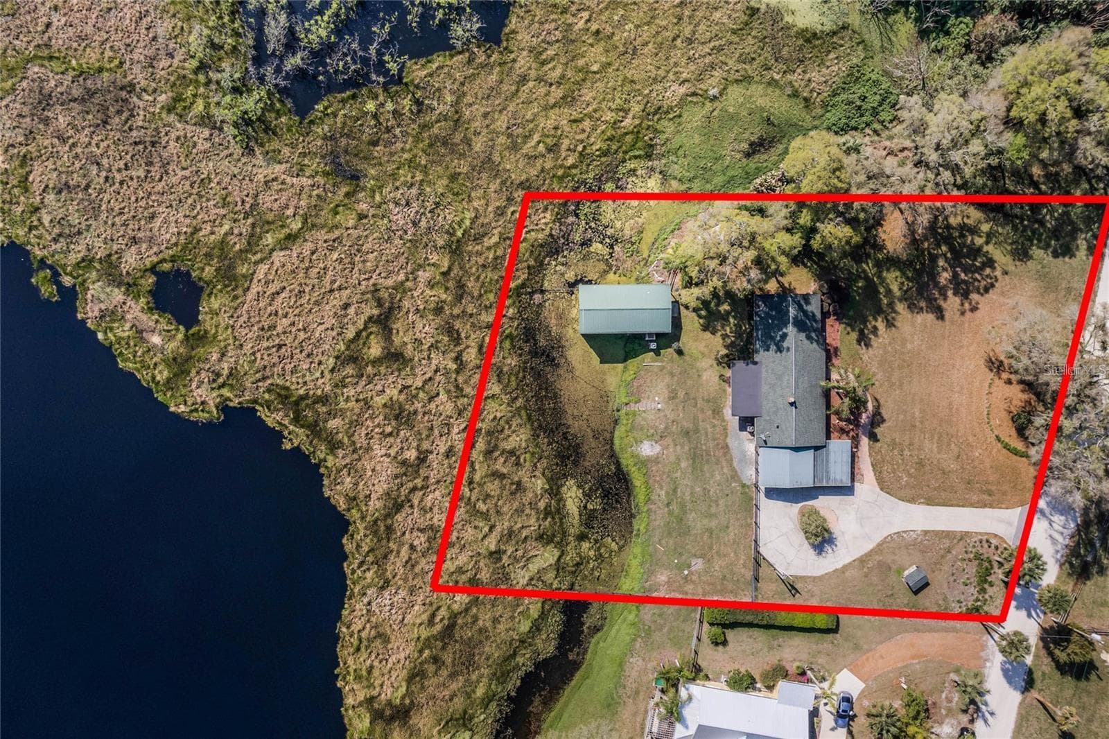 Single Family Residence at 2285 WILMHURST RD, DELAND, photo 4 of 64