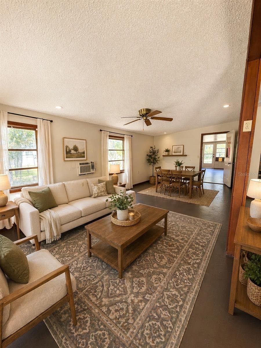 VIRTUAL LIVINGROOM - 11411 HUGGINS ST, LEESBURG