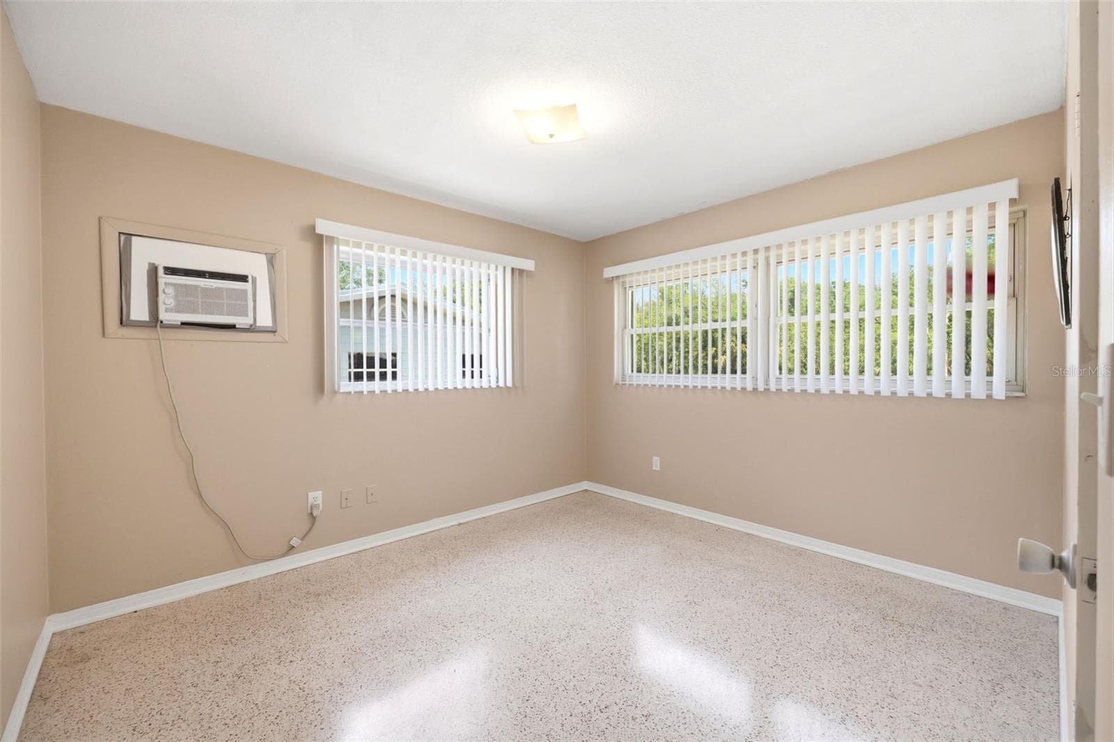 Bedroom 2 - 764 NE 13TH ST, CRYSTAL RIVER