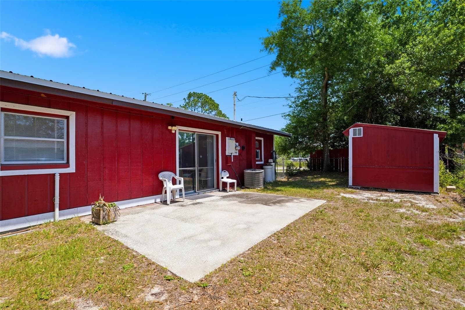 Rear Patio and Shed - 764 NE 13TH ST, CRYSTAL RIVER