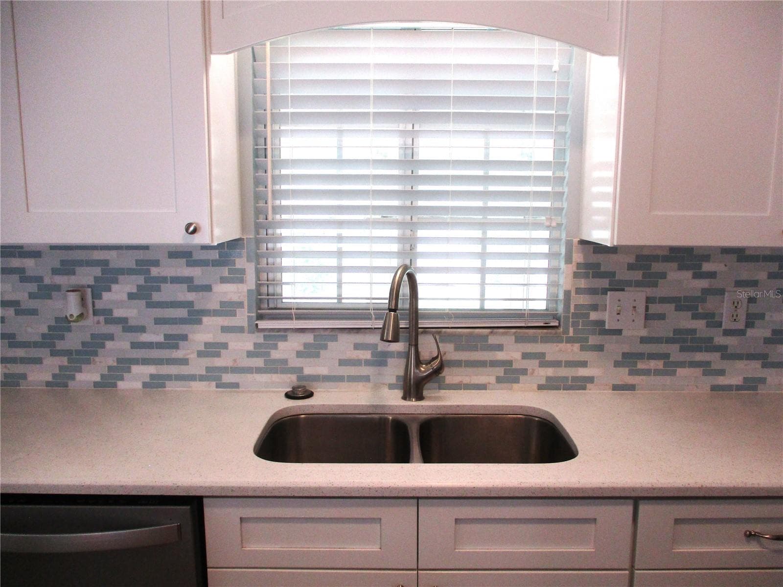 Single Family Residence at 11565 SW 138TH PL, DUNNELLON, photo 9 of 80