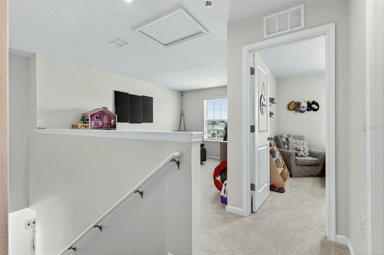 Single Family Residence at 381 CRESTWIND DR, DAYTONA BEACH, photo 42 of 55
