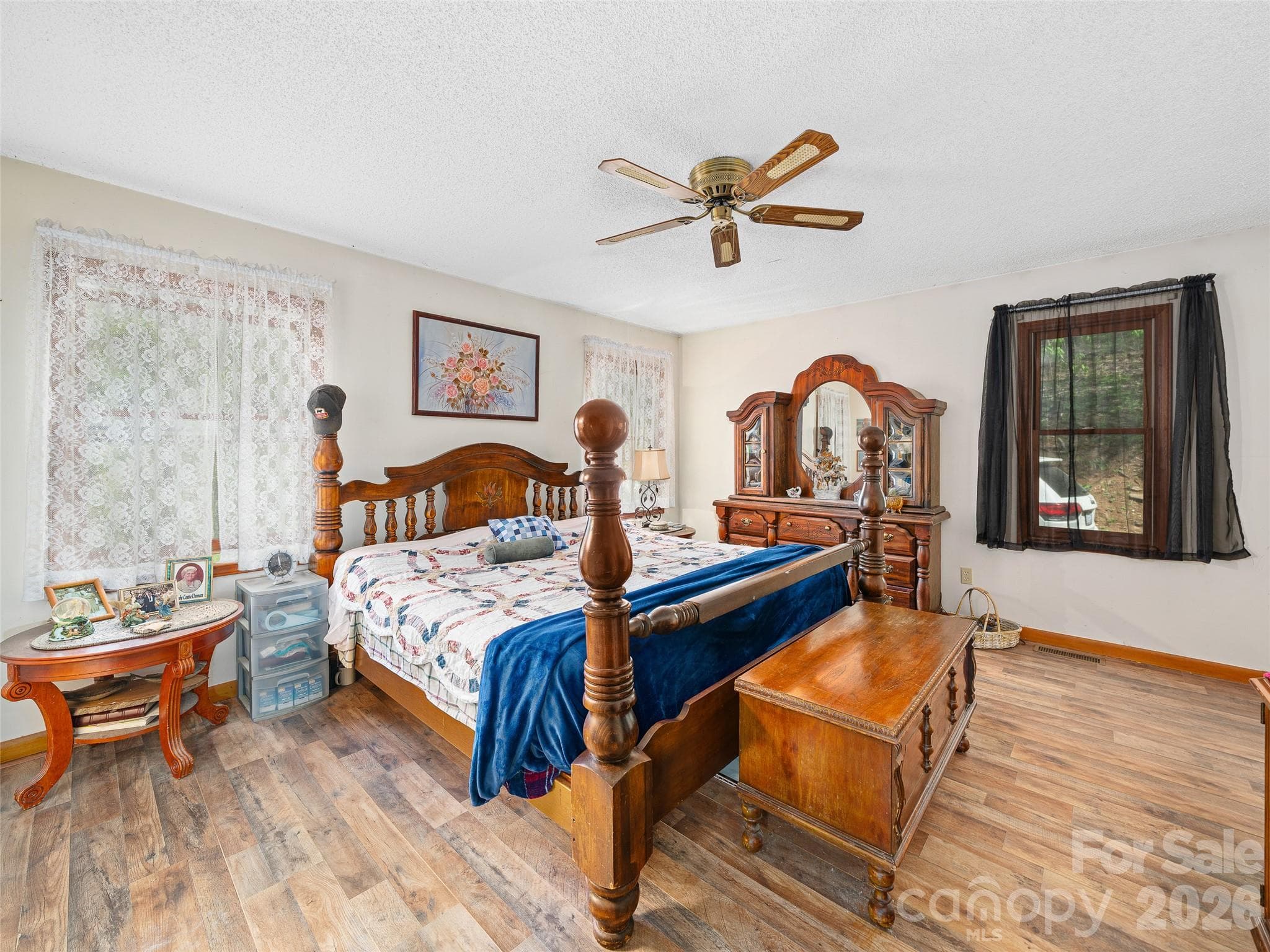 Single Family Residence at 129 Kantagree Drive, Bakersville, photo 11 of 31