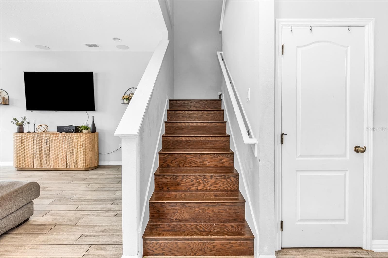 Single Family Residence at 239 LUGANO WAY, DEBARY, photo 21 of 52