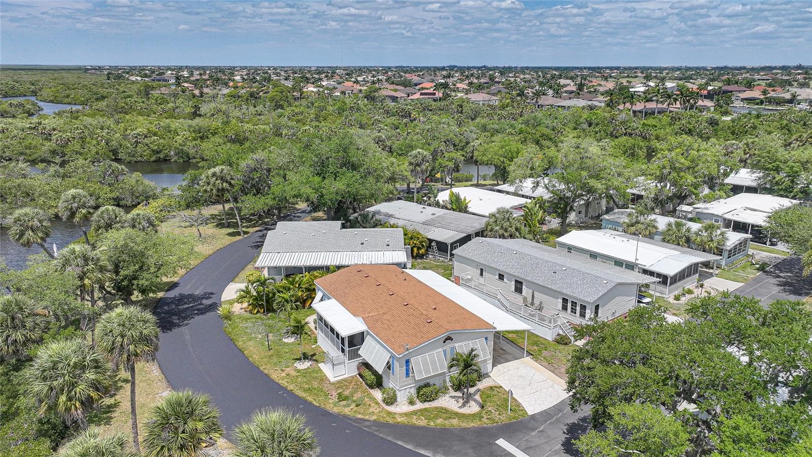 Manufactured Home at 10303 BURNT STORE RD #143, PUNTA GORDA, photo 32 of 42