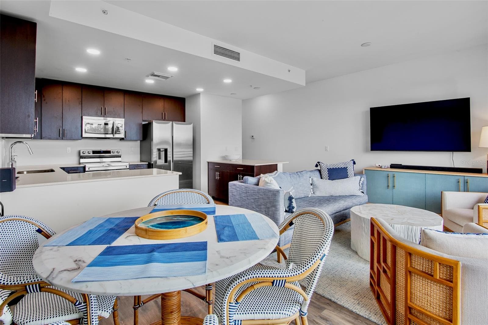 Condominium at 1709 N TAMIAMI TRL #416, SARASOTA, photo 6 of 40