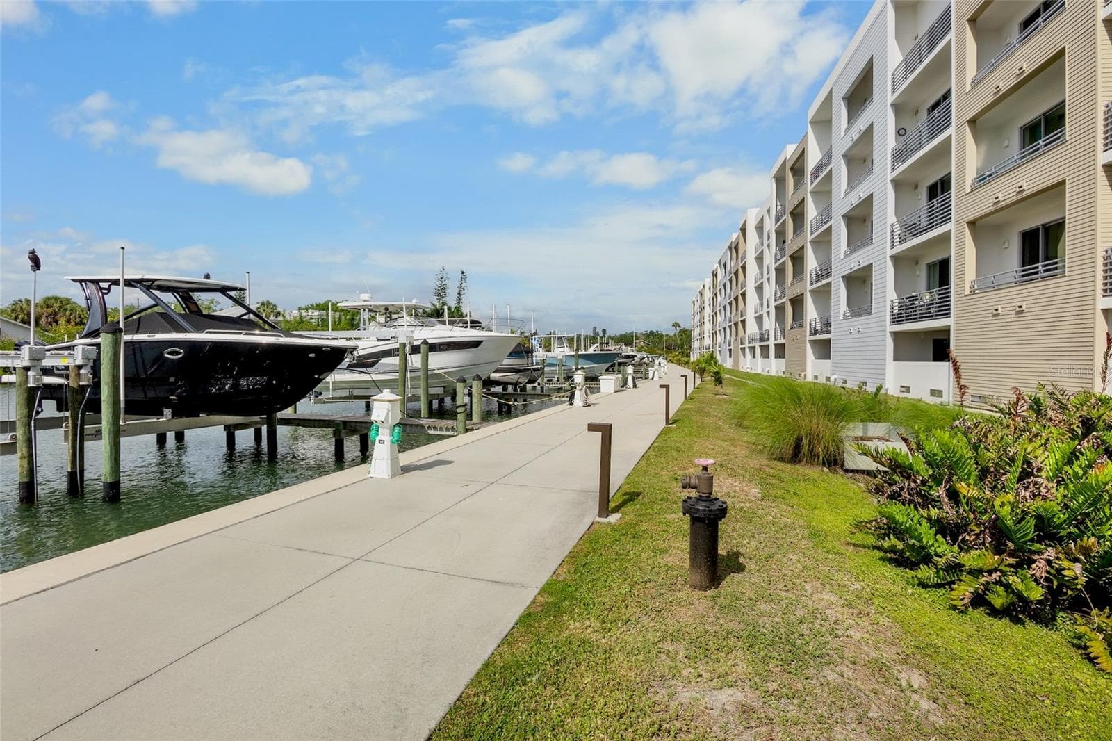 Condominium at 1709 N TAMIAMI TRL #416, SARASOTA, photo 32 of 40