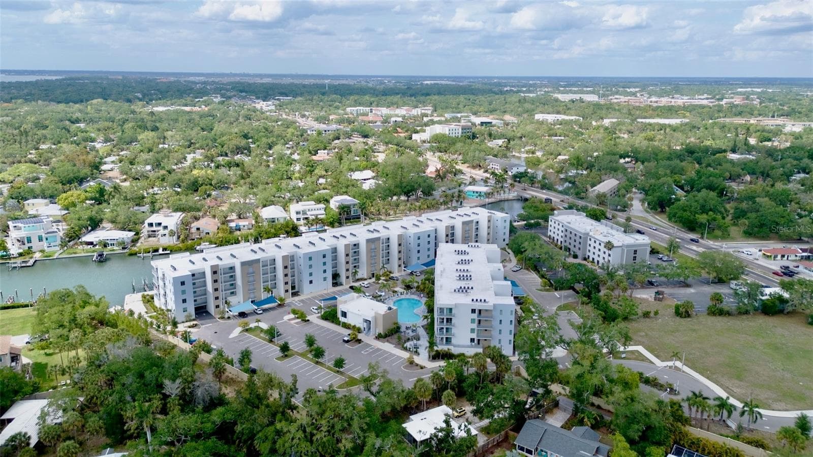 Condominium at 1709 N TAMIAMI TRL #416, SARASOTA, photo 39 of 40