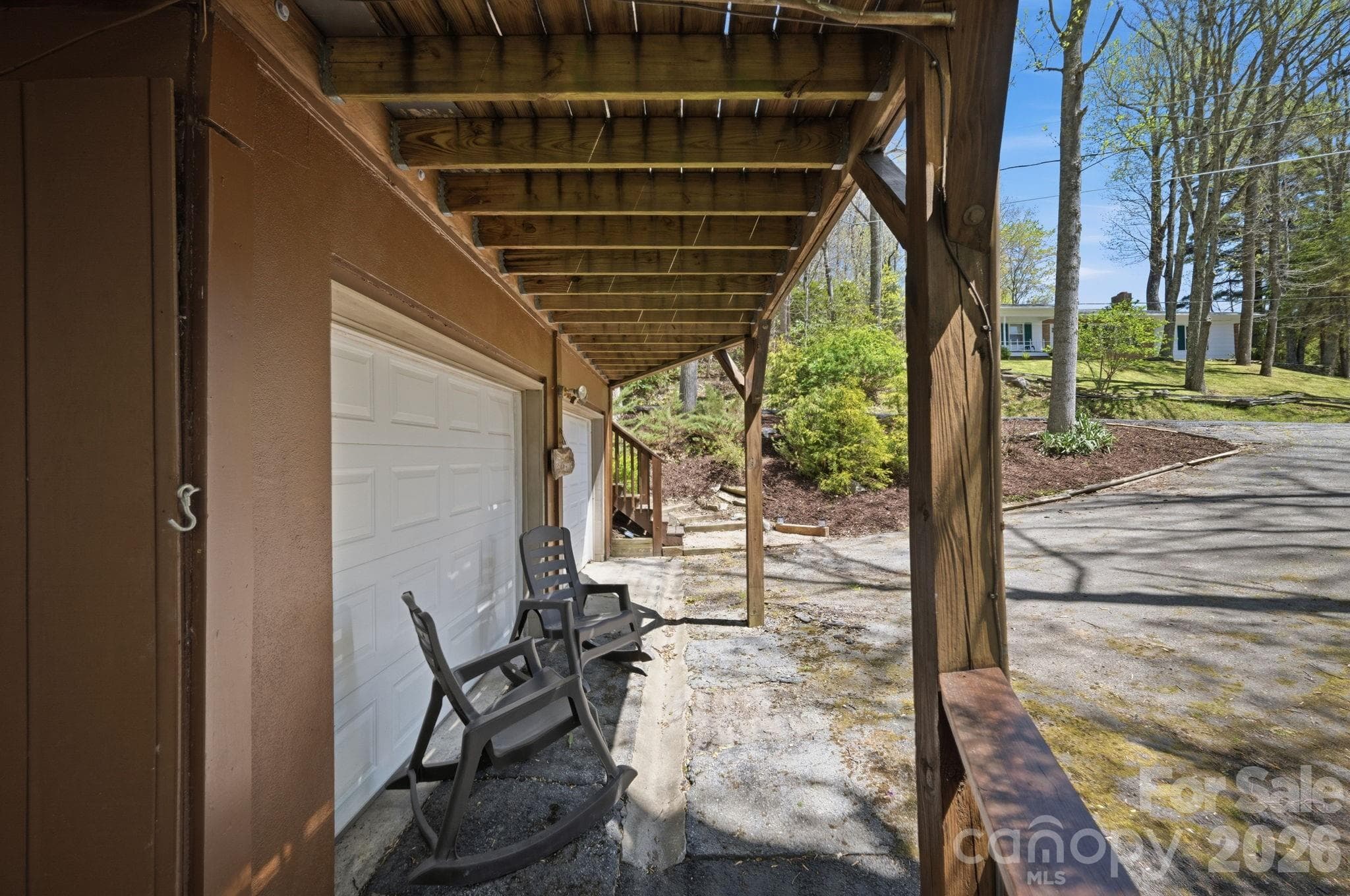Single Family Residence at 806 Dogwood Drive, Boone, photo 9 of 48