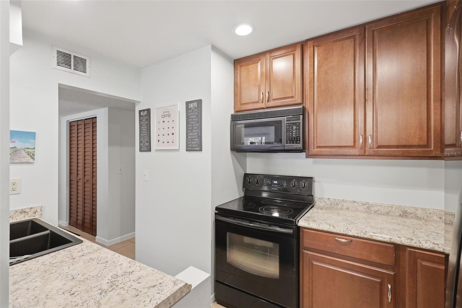 Condominium at 140 ORCHID WOODS CT #13B, DELTONA, photo 17 of 43