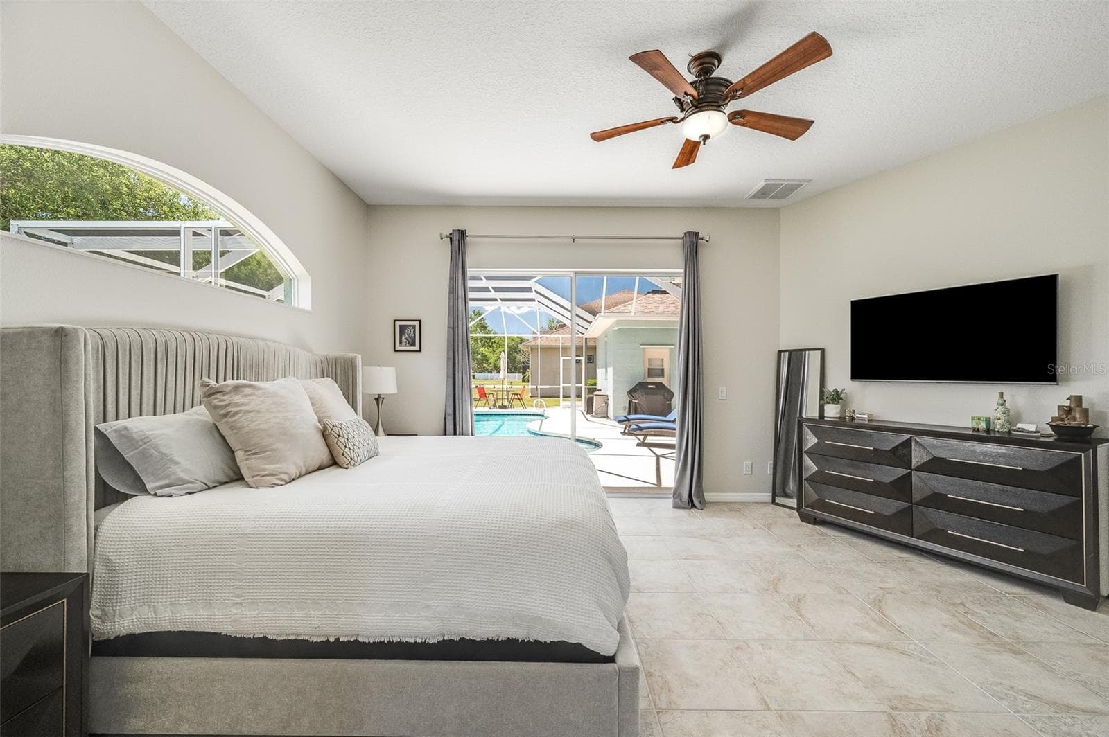 Single Family Residence at 230 RIDGEMONT CIR, PALM BAY, photo 32 of 83