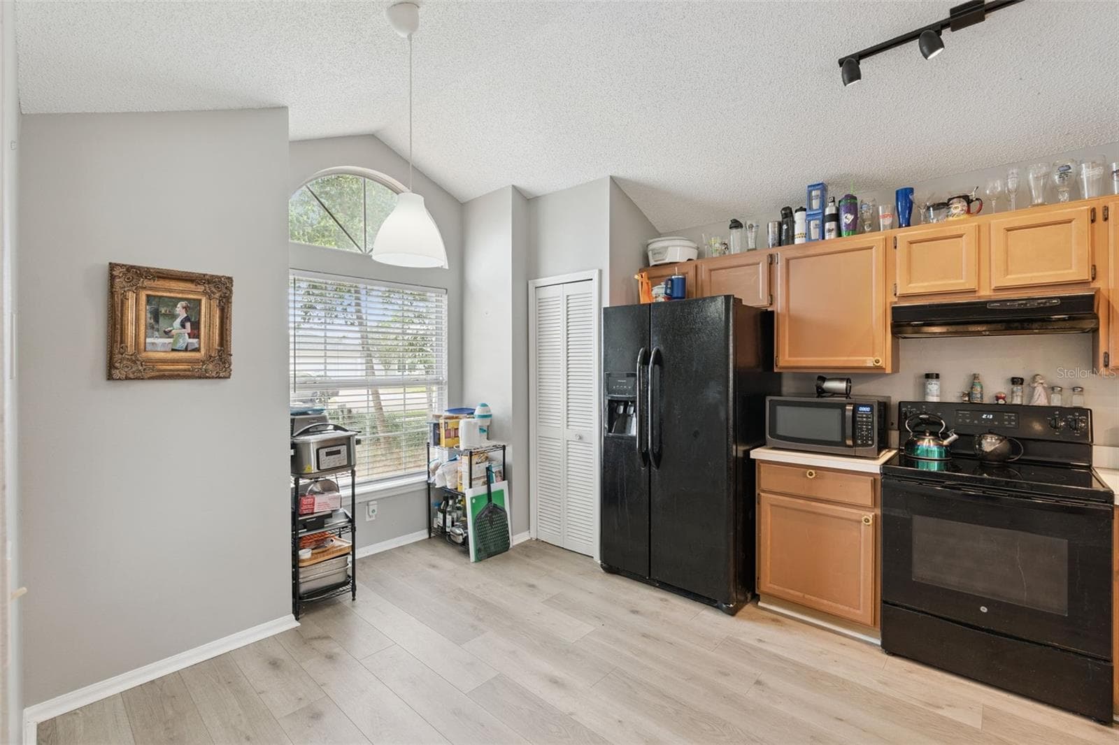 Single Family Residence at 4485 WEEPING WILLOW CIR, CASSELBERRY, photo 9 of 24