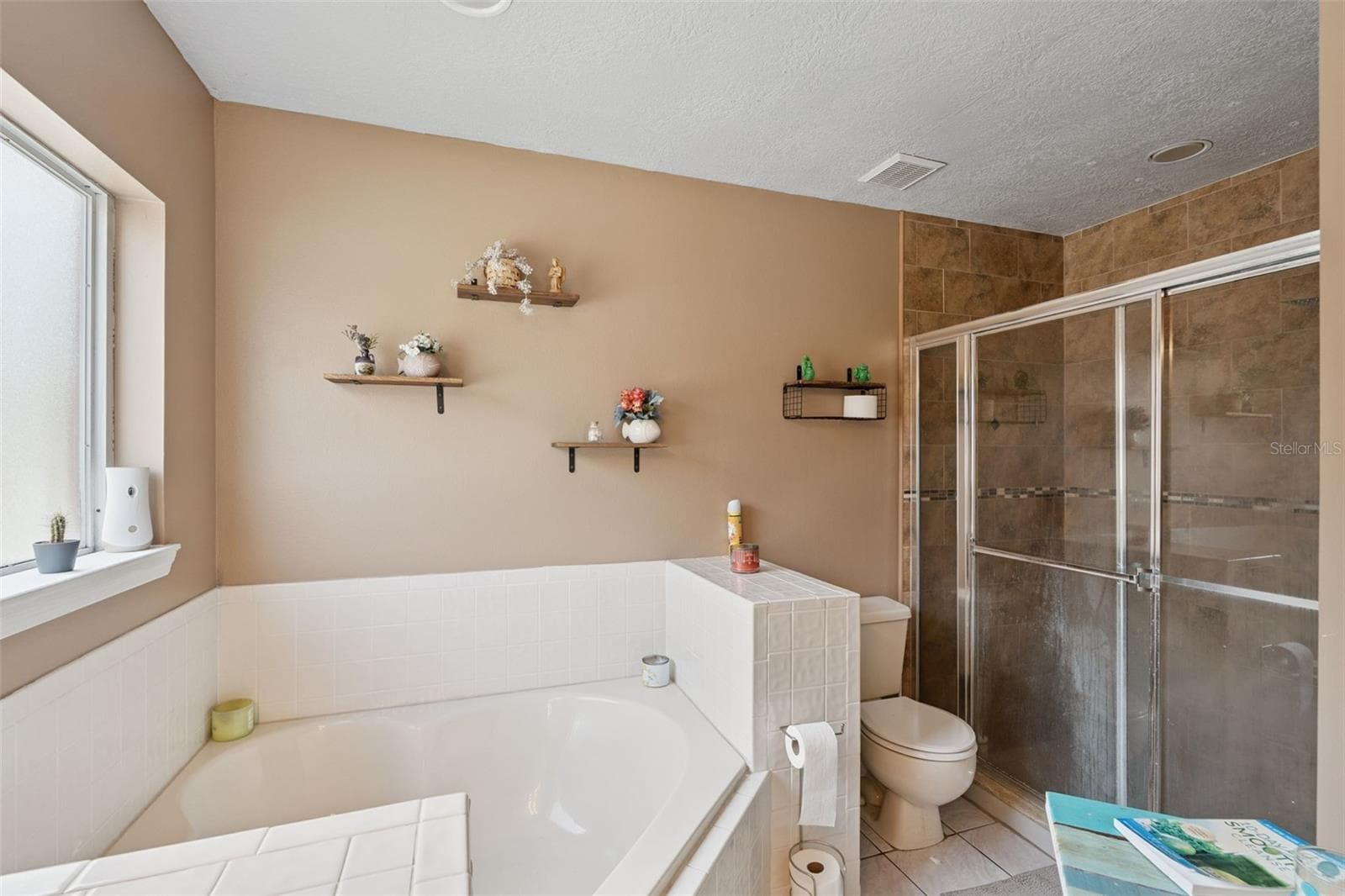 Single Family Residence at 4485 WEEPING WILLOW CIR, CASSELBERRY, photo 14 of 24