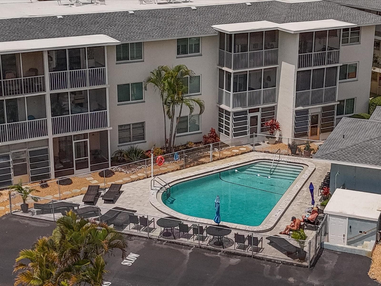 Community pool - 708 TAMIAMI TRL S #105, VENICE