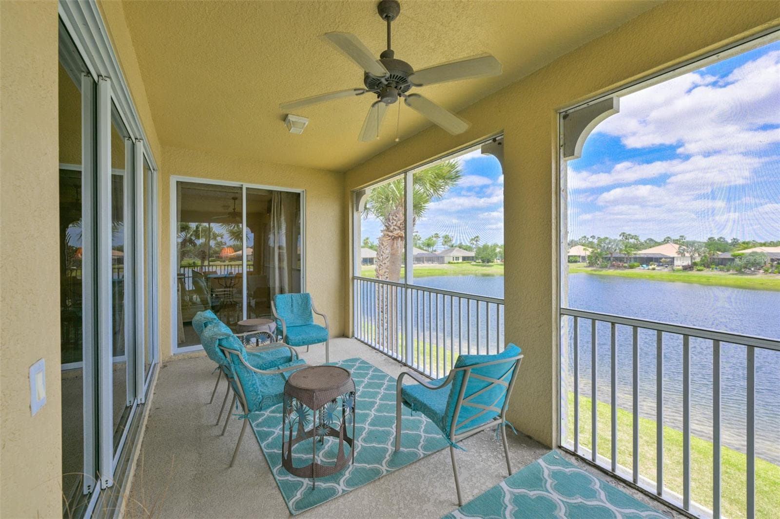 1330 EMERALD DUNES DR
