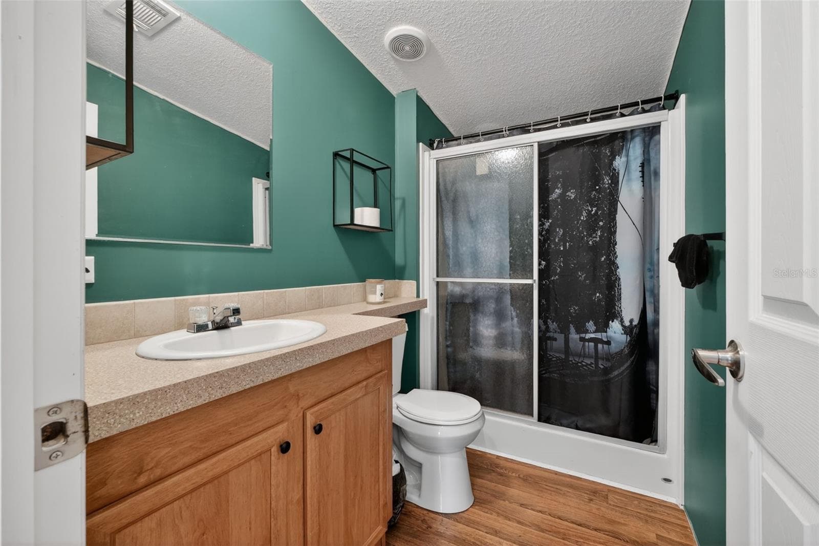 Manufactured Home at 163 WEST ST, OAK HILL, photo 18 of 28