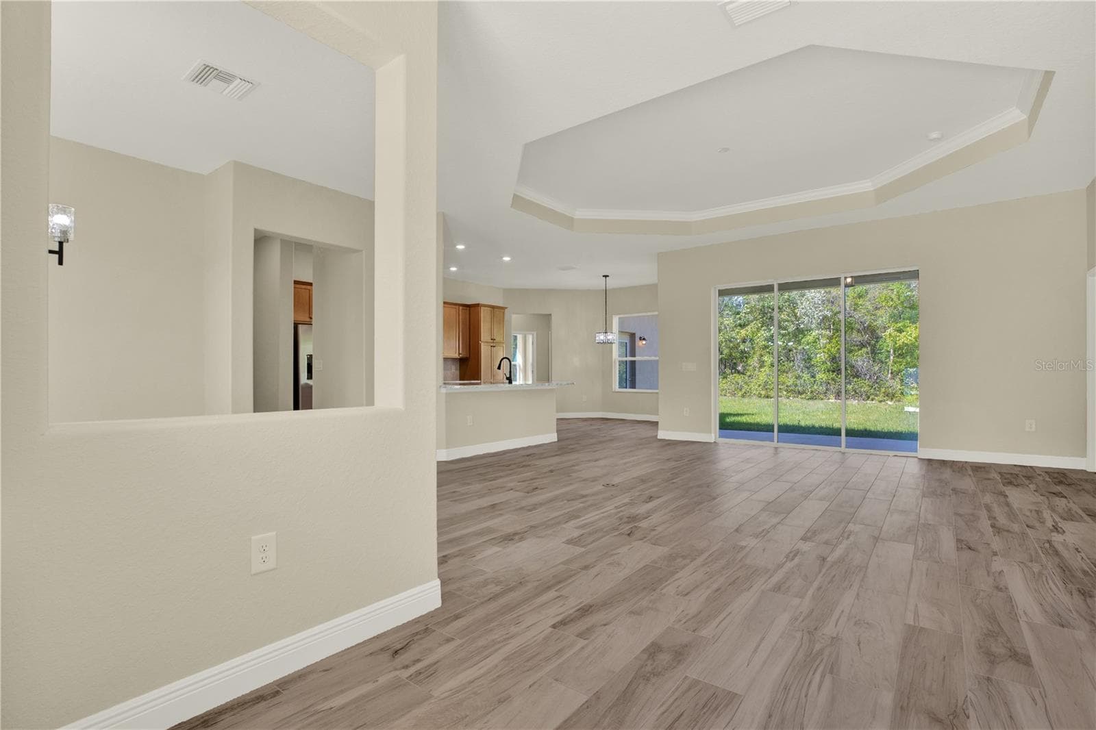Single Family Residence at 12085 HARRIS HAWK RD, BROOKSVILLE, photo 5 of 29