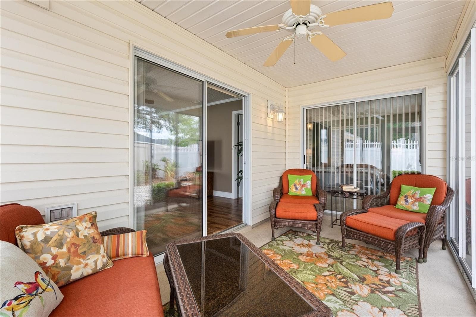 ENCLOSED LANAI - 979 SMYRNA ST, THE VILLAGES