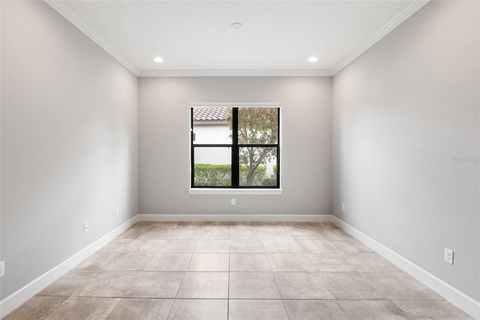 Single Family Residence at 10111 CRAFTSMAN PARK WAY, PALMETTO, photo 9 of 39