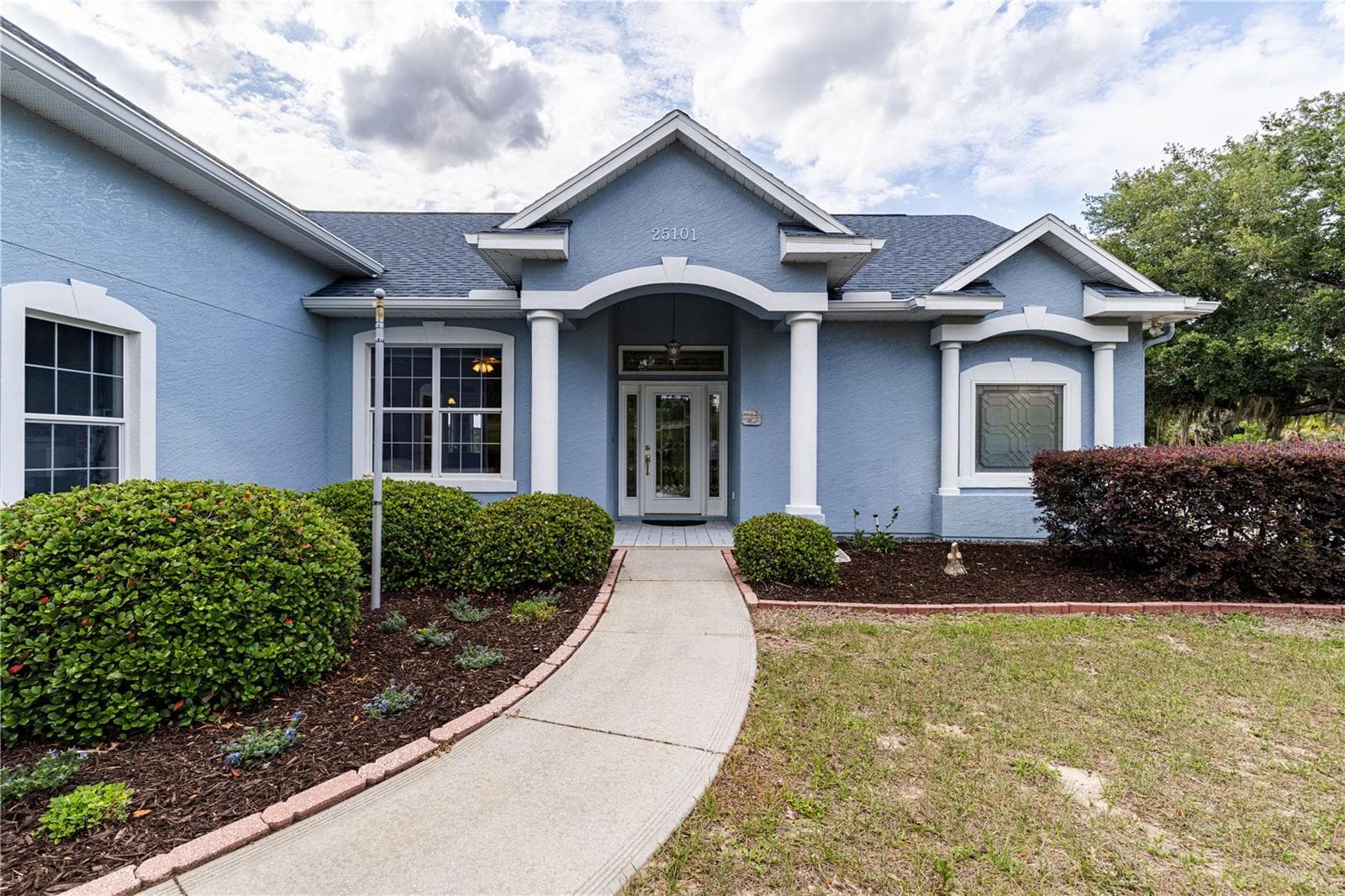 Single Family Residence at 25101 TURKEY LAKE RD, HOWEY IN THE HILLS, photo 9 of 59