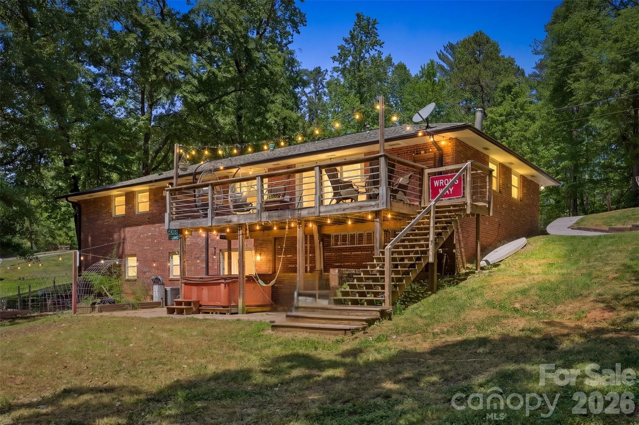 125 Mimosa Road