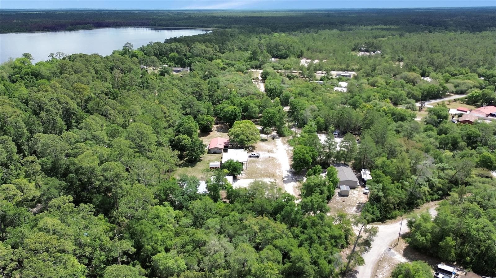 ariel showing lake Akron - 25801 BLUE LAKES DR, PAISLEY