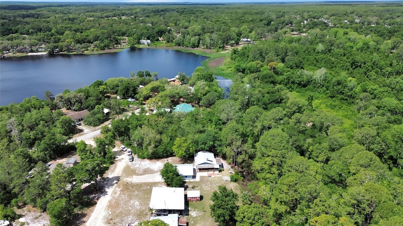 lake LULU - 25801 BLUE LAKES DR, PAISLEY