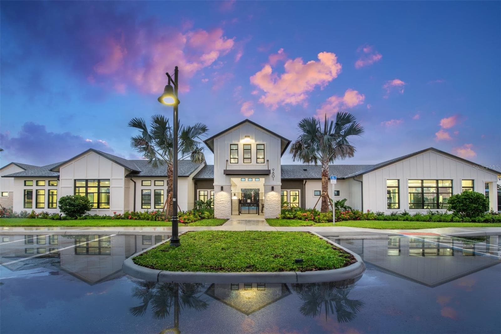 Clubhouse - 9748 CRESCENT MOON DR, RIVERVIEW