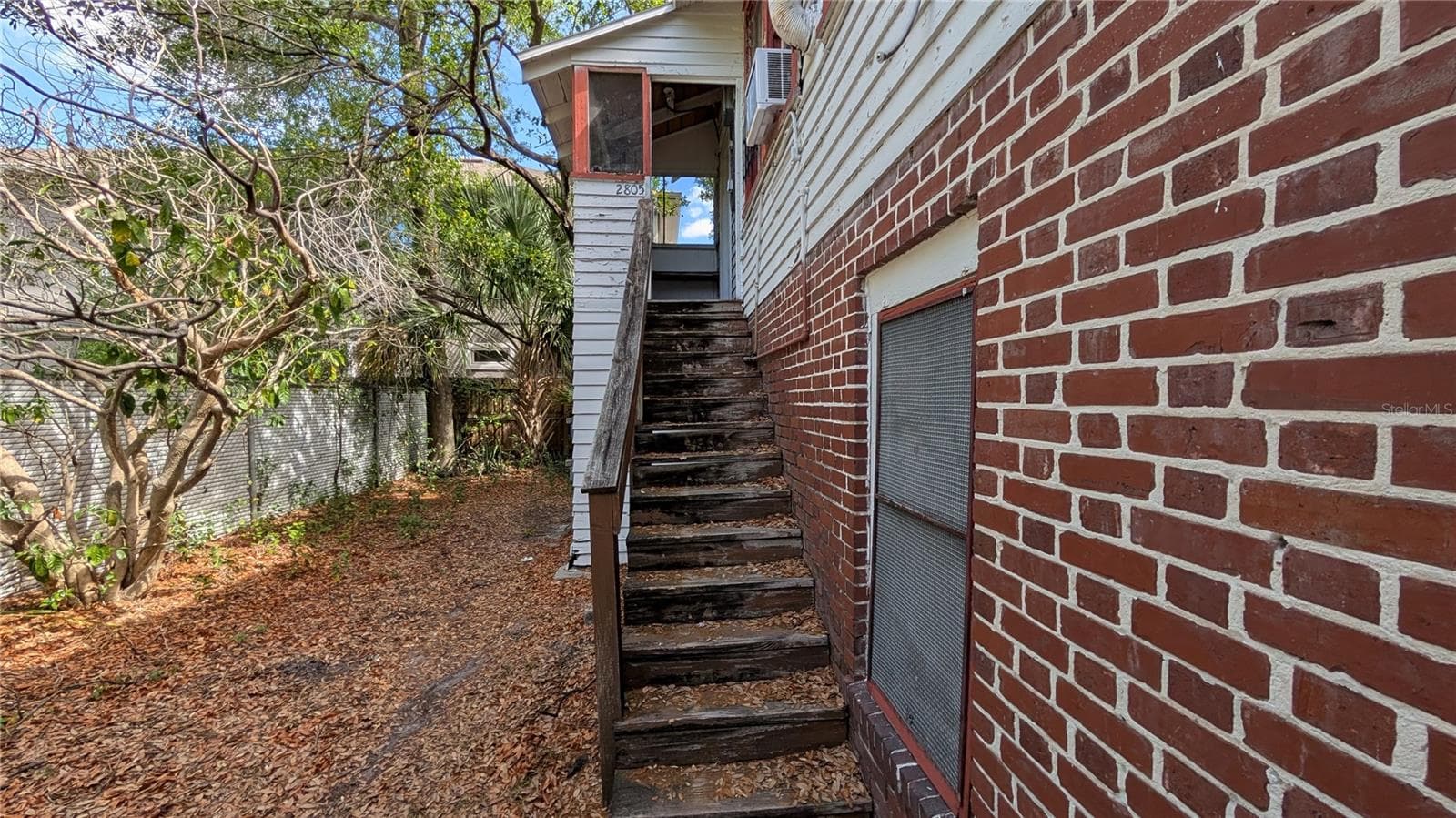 Duplex at 114 S BUNGALOW PARK AVE, TAMPA, photo 61 of 100