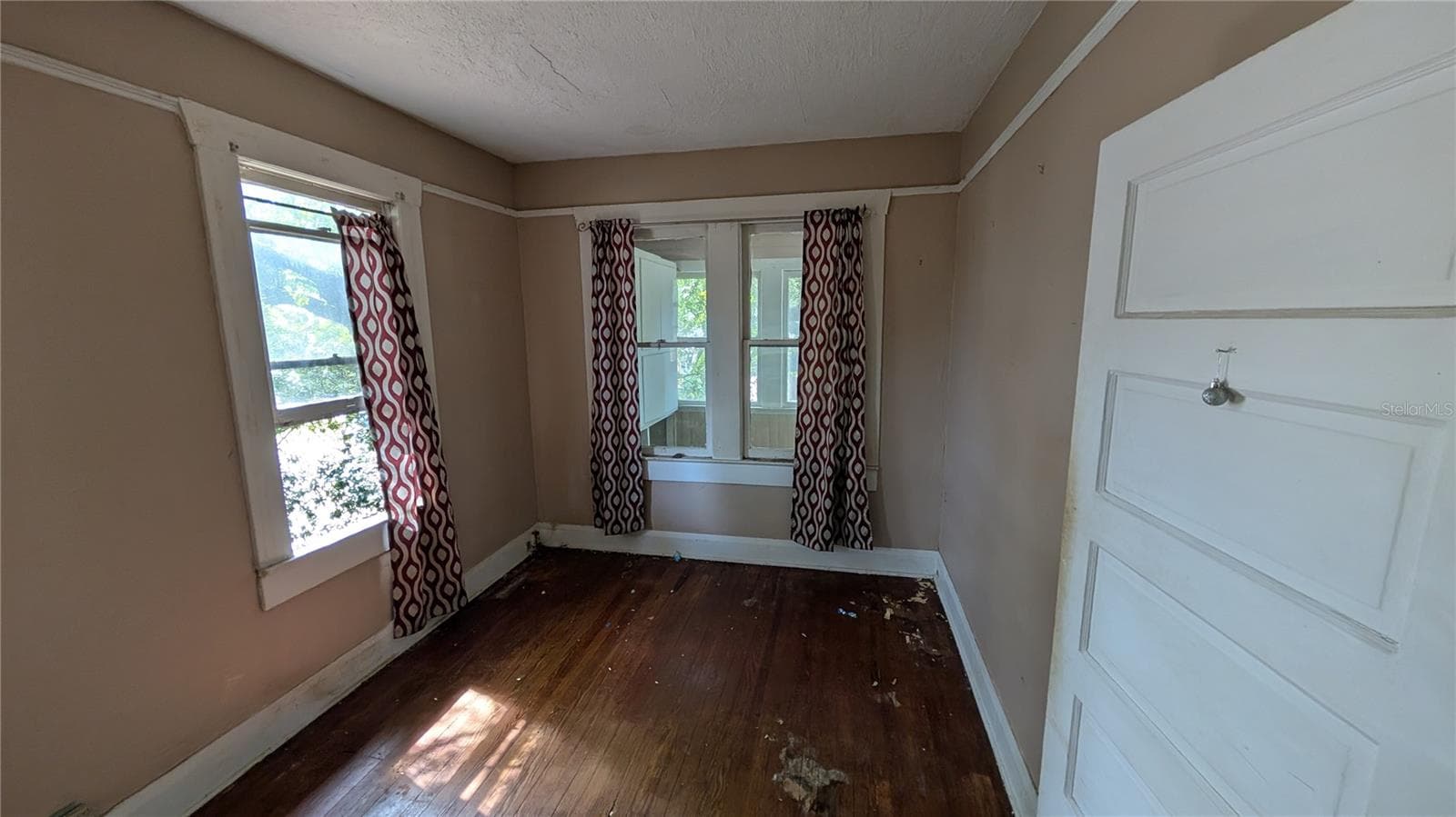 Duplex at 114 S BUNGALOW PARK AVE, TAMPA, photo 80 of 100