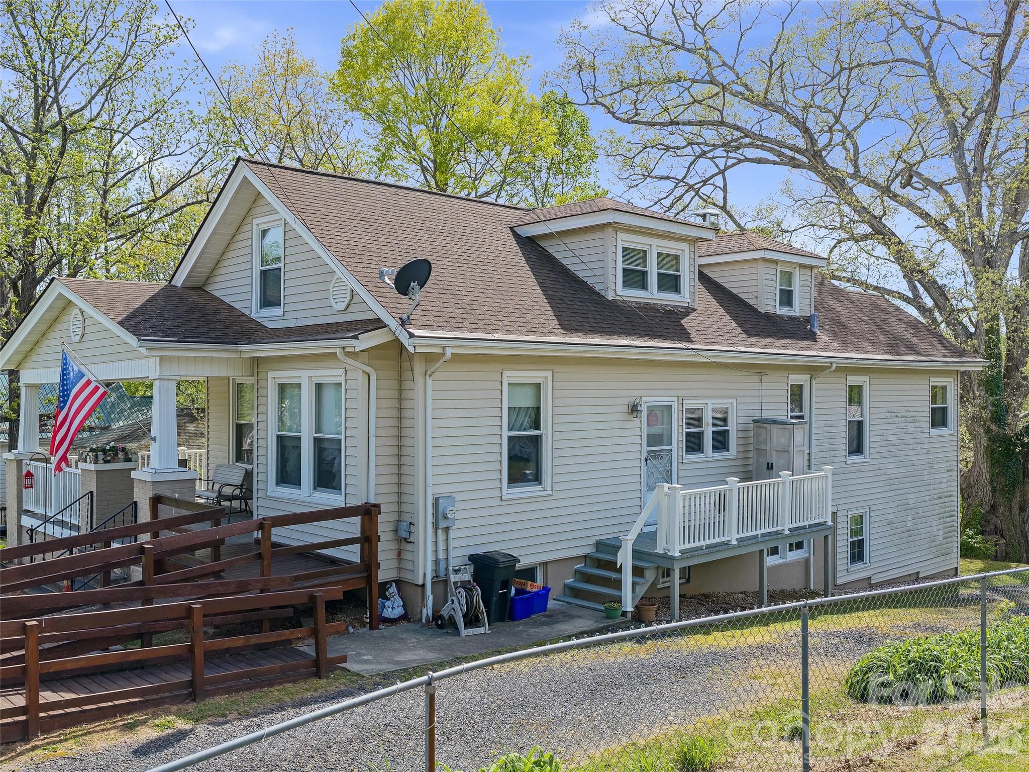 Side View of House with Additional Deck Entry - Burnsville
