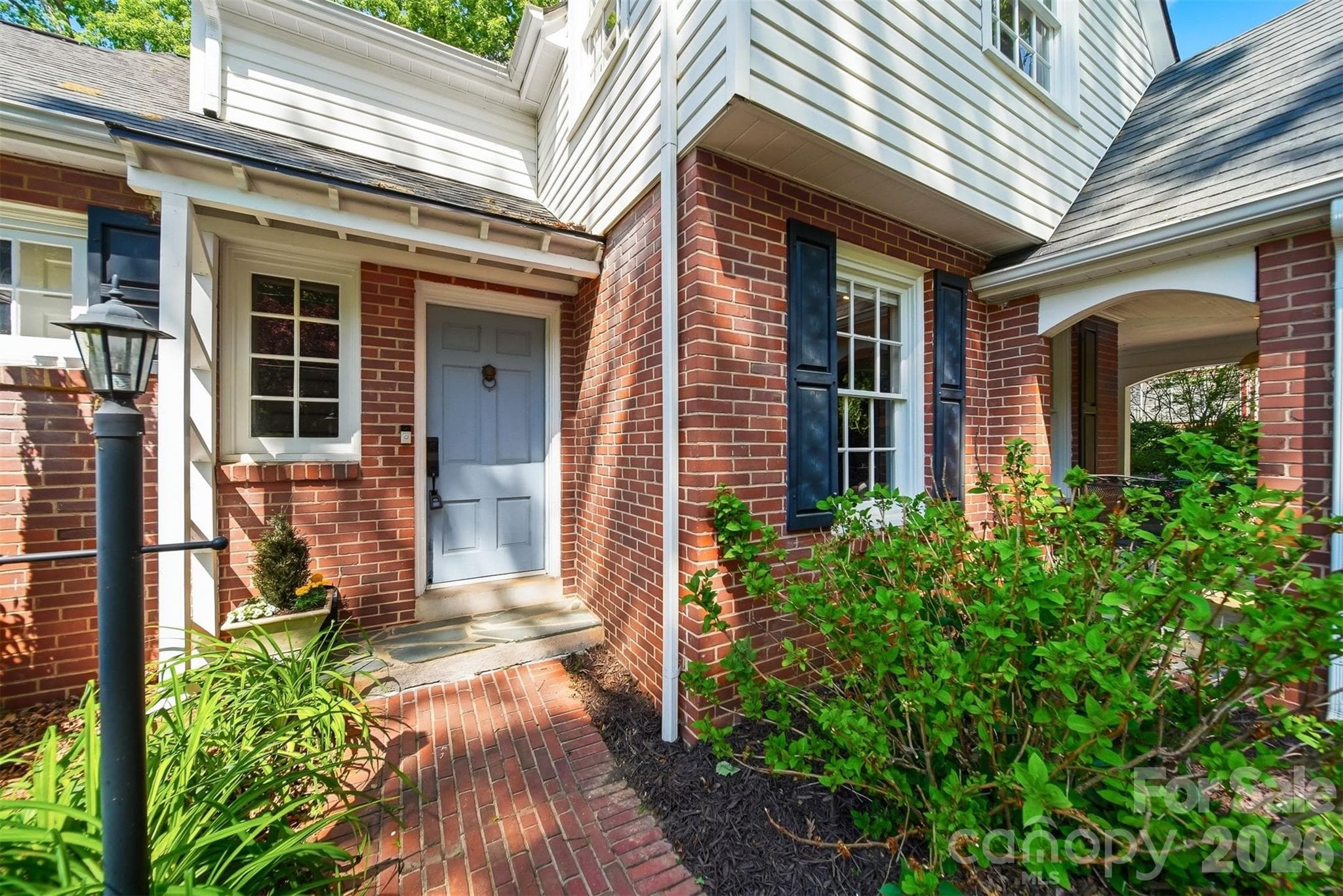 Single Family Residence at Hickory, photo 3 of 42