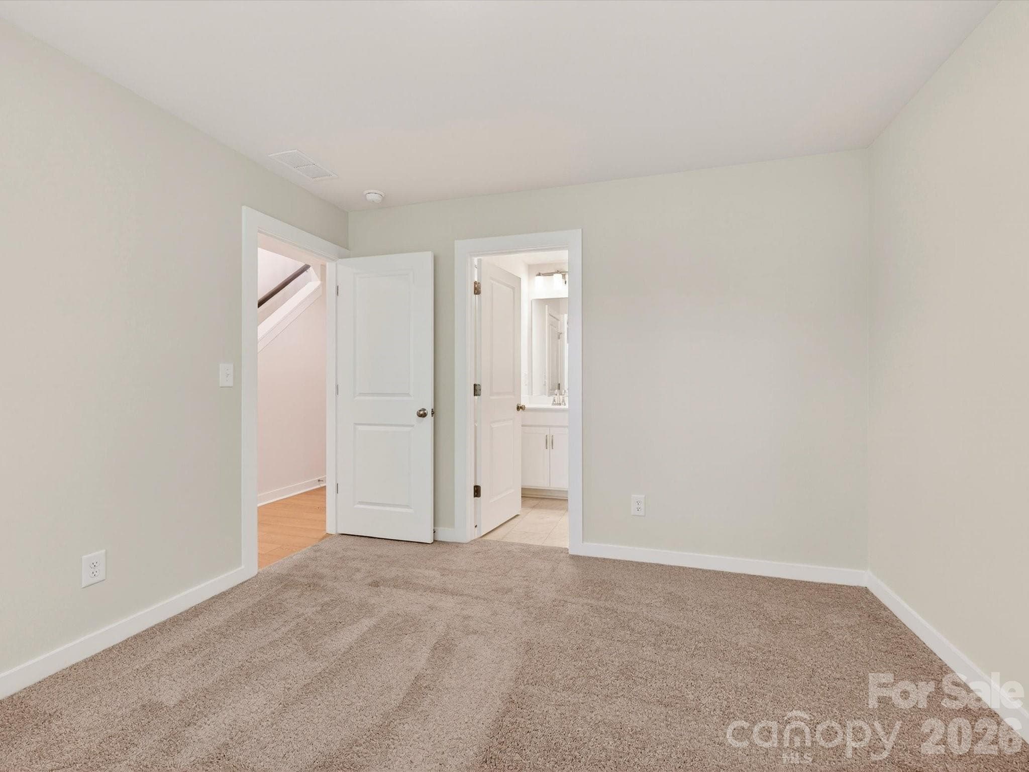 Townhouse at Charlotte, photo 13 of 27