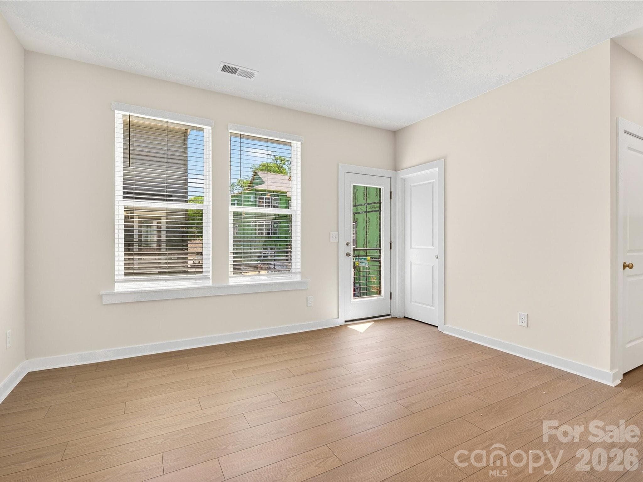 Townhouse at Charlotte, photo 16 of 27