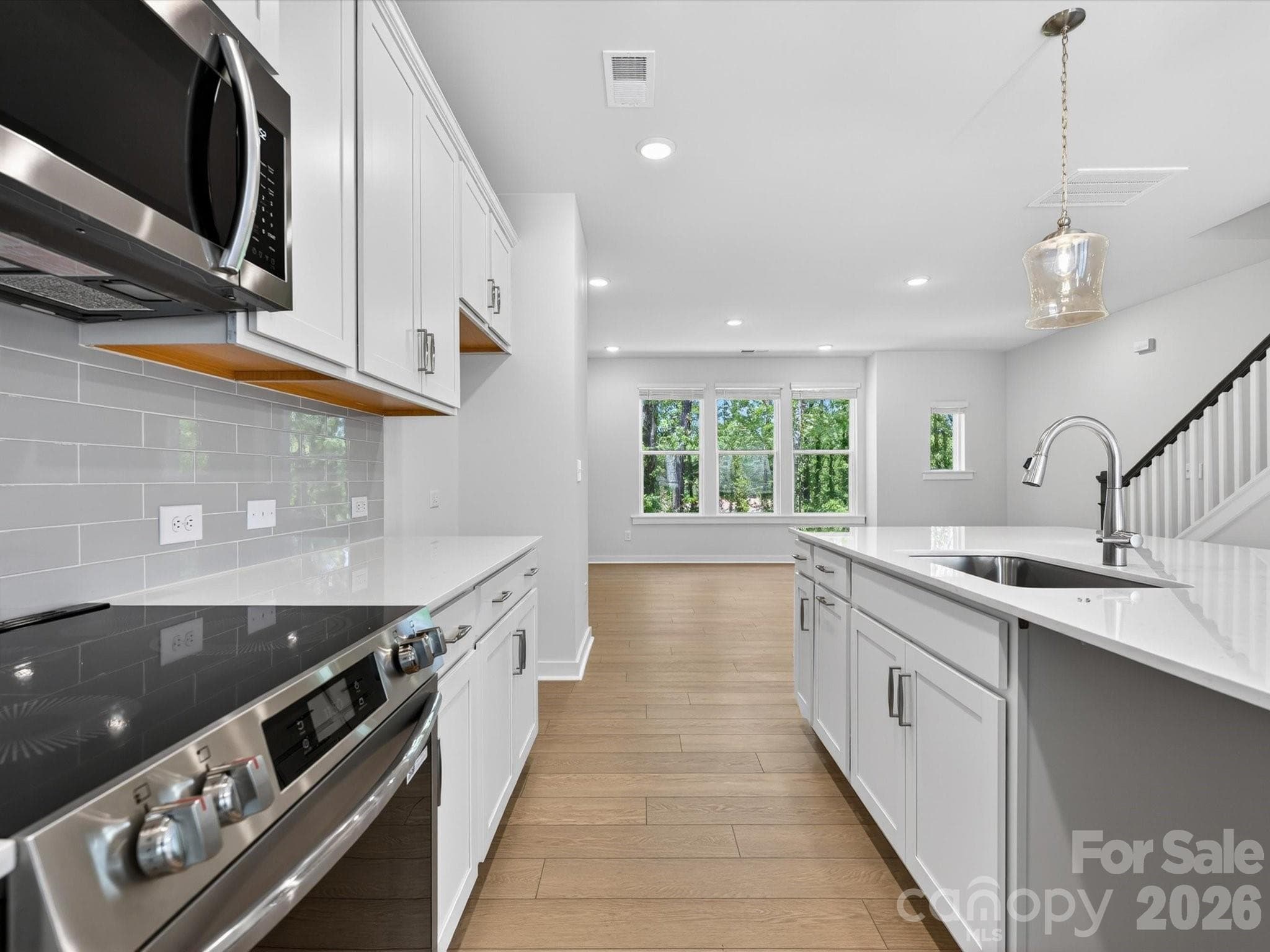 Townhouse at Charlotte, photo 4 of 27
