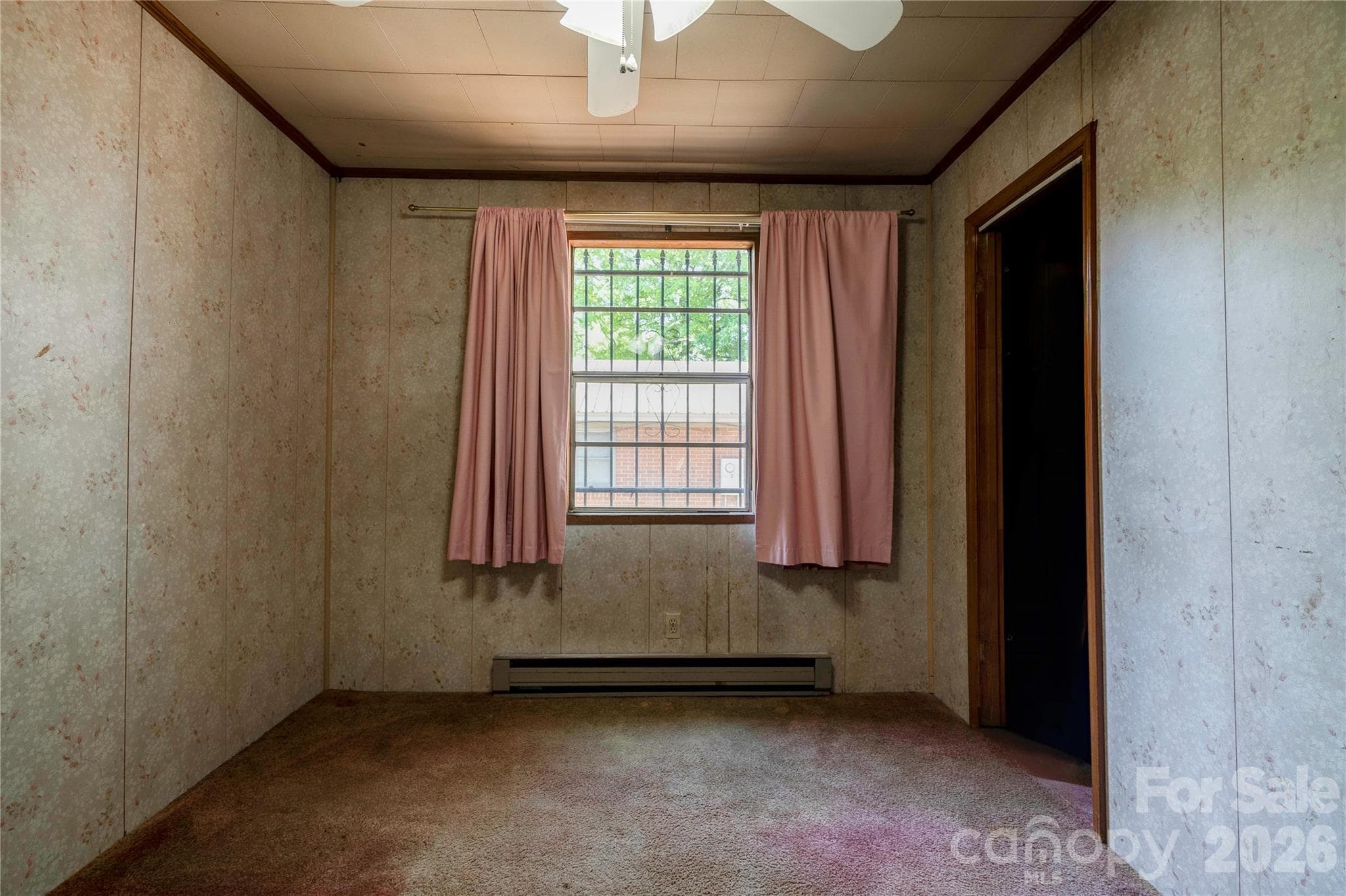 Single Family Residence at 804 Tenda Place, Shelby, photo 14 of 21