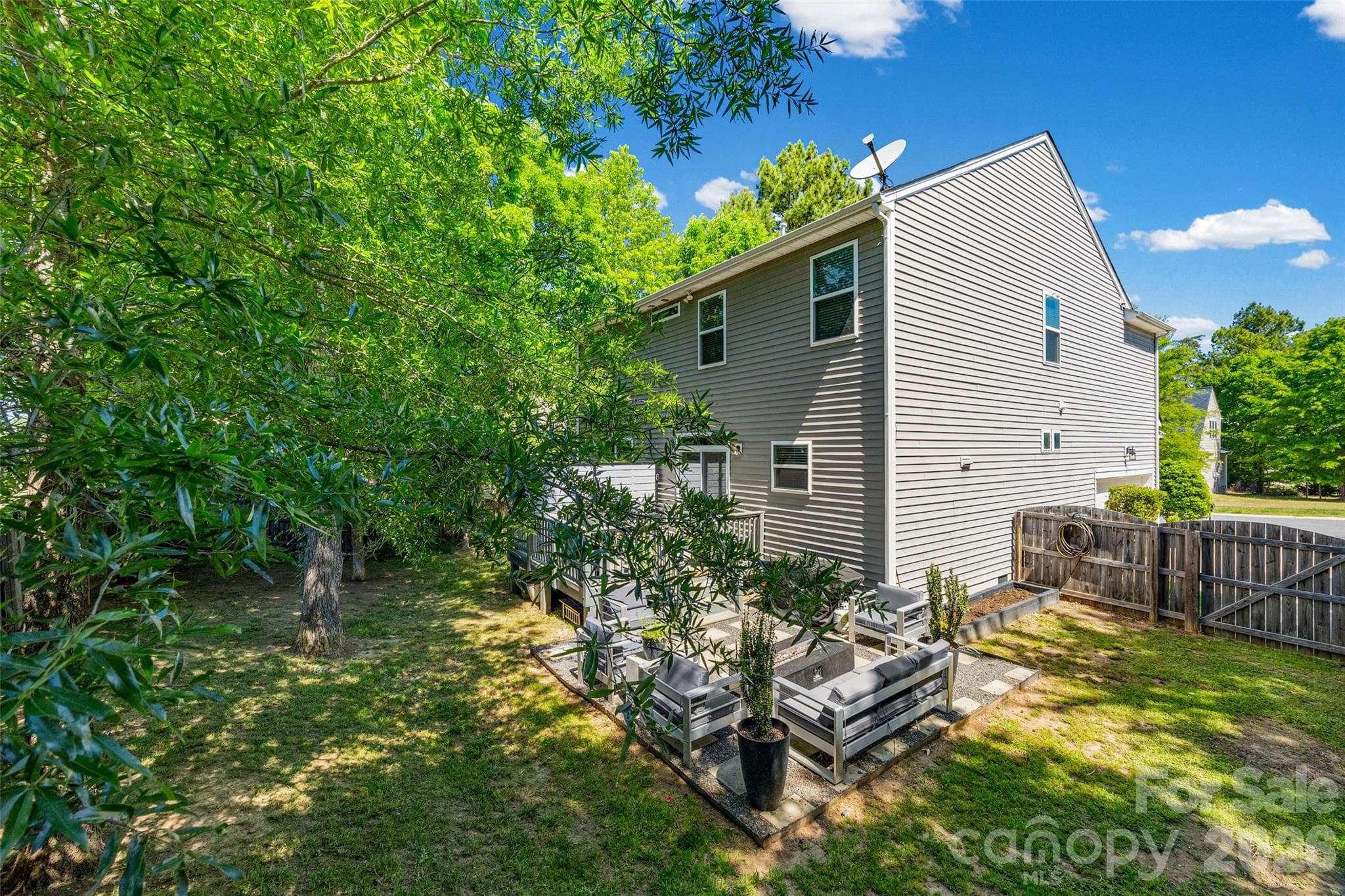 Single Family Residence at 252 Hydrangea Drive, Clover, photo 33 of 40