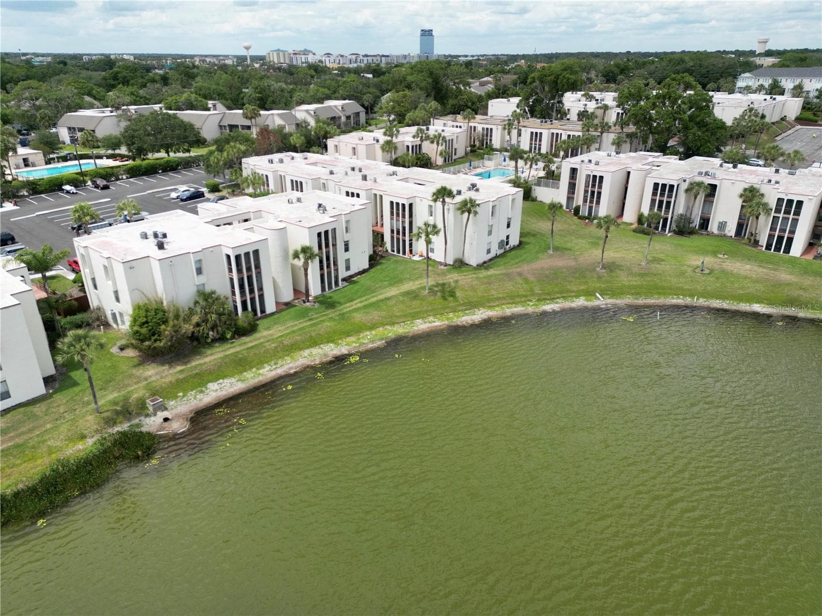 Condominium at 524 ORANGE DR #11, ALTAMONTE SPRINGS, photo 21 of 27