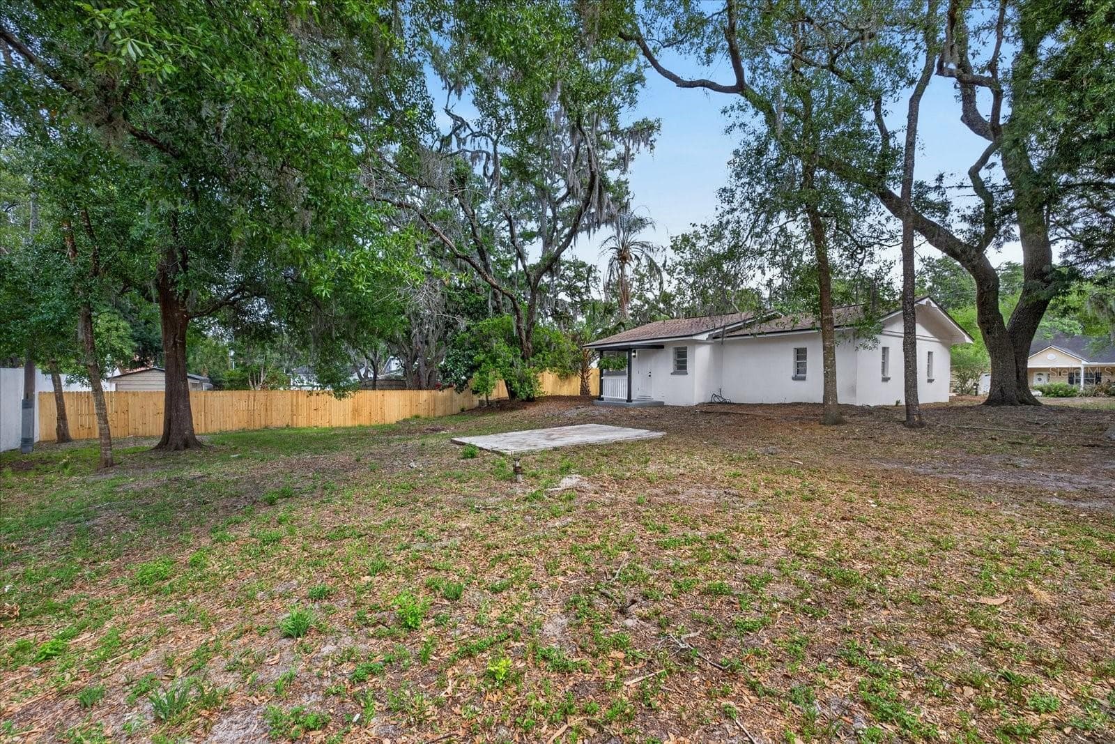 Single Family Residence at 7806 E 114TH AVE, TAMPA, photo 8 of 34