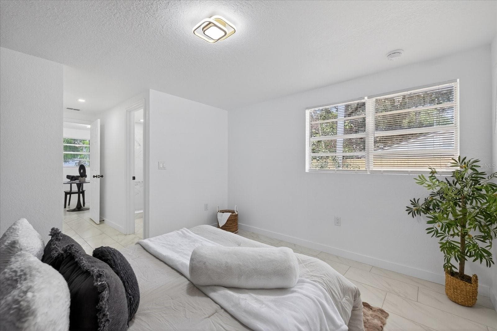 Single Family Residence at 7806 E 114TH AVE, TAMPA, photo 27 of 34