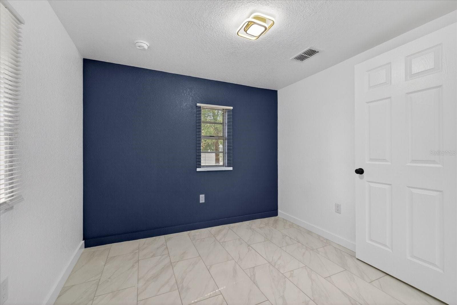 Single Family Residence at 7806 E 114TH AVE, TAMPA, photo 31 of 34