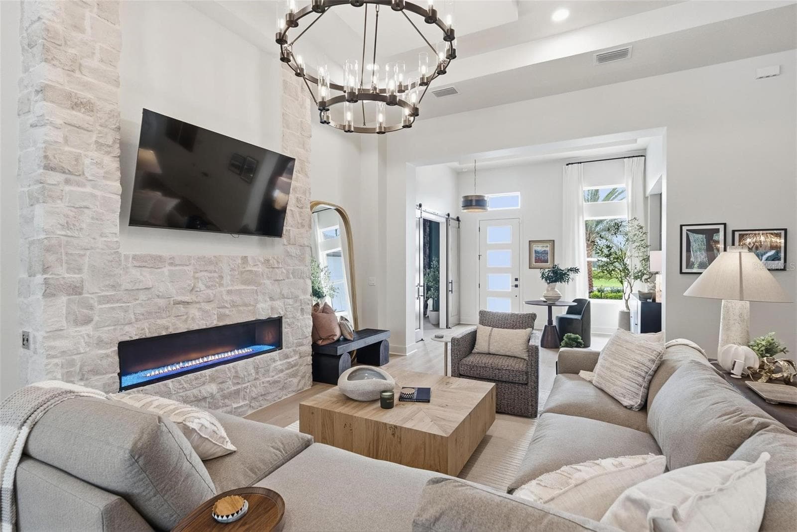 Single Family Residence at 461 N TYMBER CREEK RD, ORMOND BEACH, photo 13 of 45
