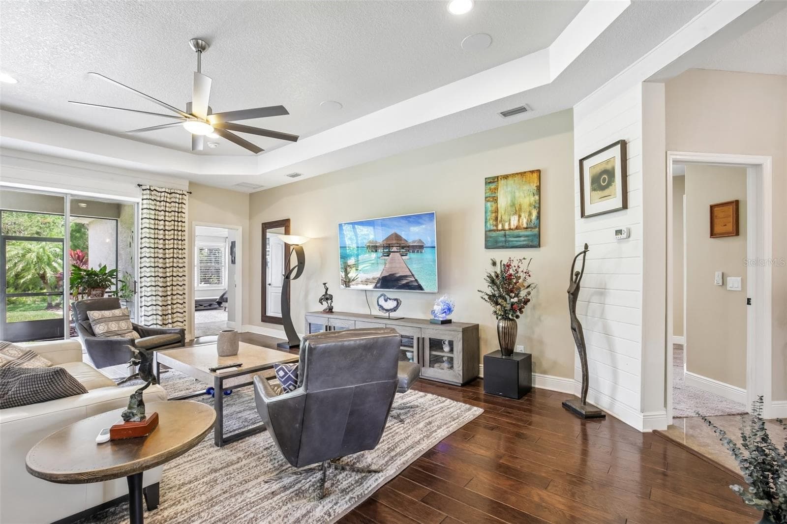 Single Family Residence at 12307 WHISPER LAKE DR, BRADENTON, photo 5 of 35