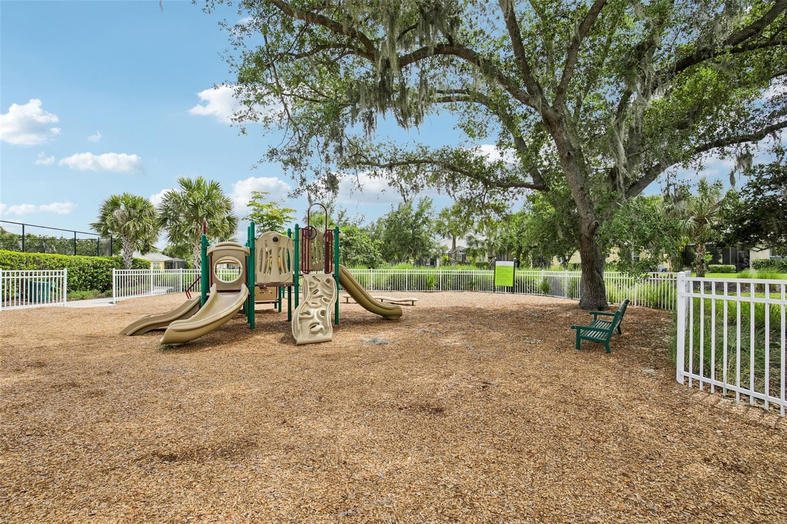 Single Family Residence at 12307 WHISPER LAKE DR, BRADENTON, photo 33 of 35