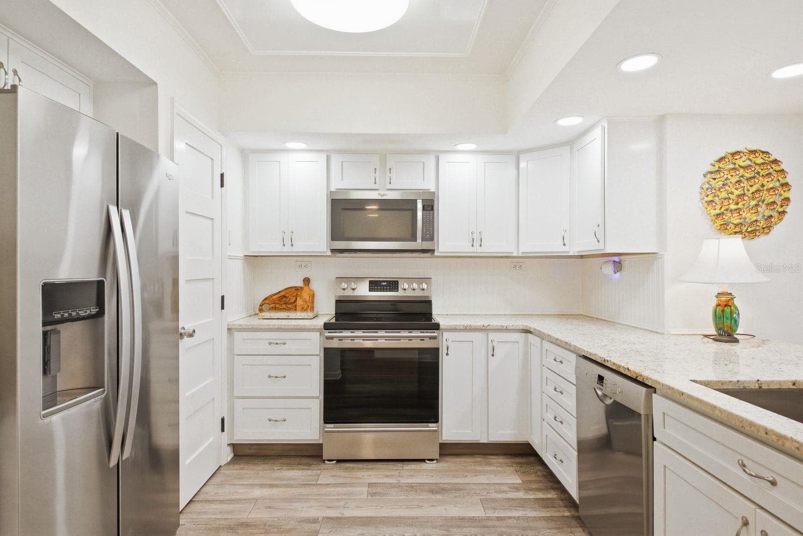 Updated Kitchen - 302 MARINER DR #302, TARPON SPRINGS