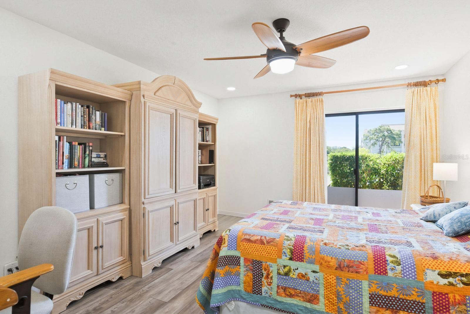 Primary Bedroom - 302 MARINER DR #302, TARPON SPRINGS
