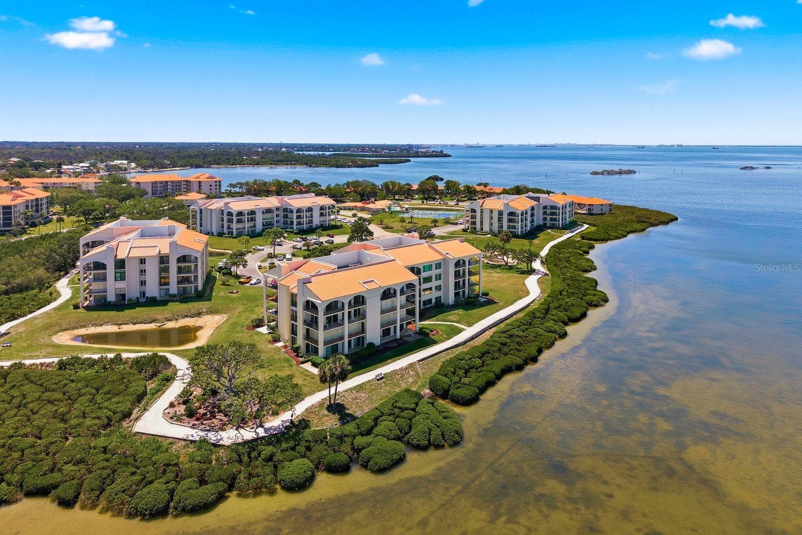 Condominium at 302 MARINER DR #302, TARPON SPRINGS, photo 51 of 61