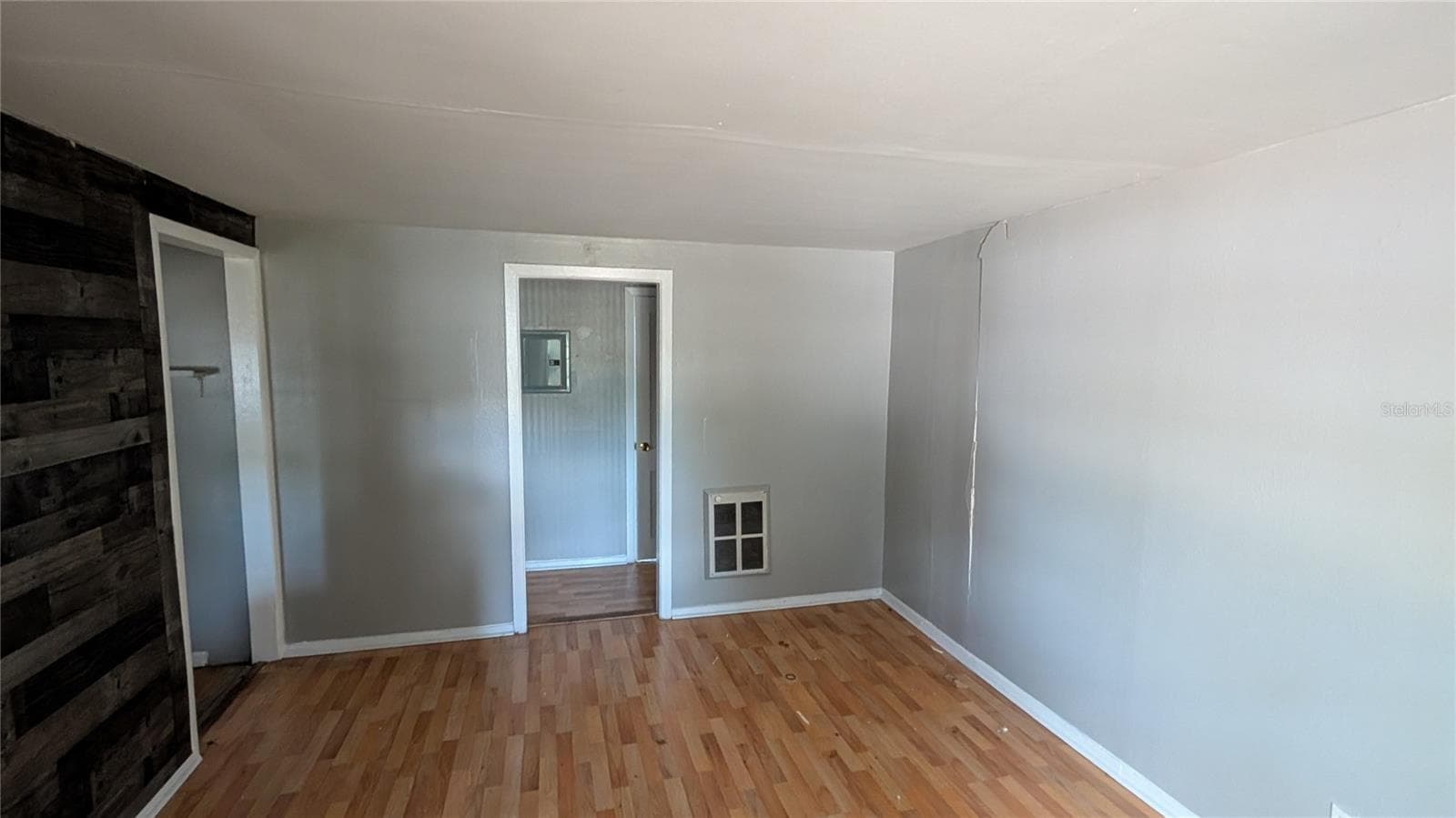 Duplex at 2801 W CLEVELAND ST, TAMPA, photo 4 of 68