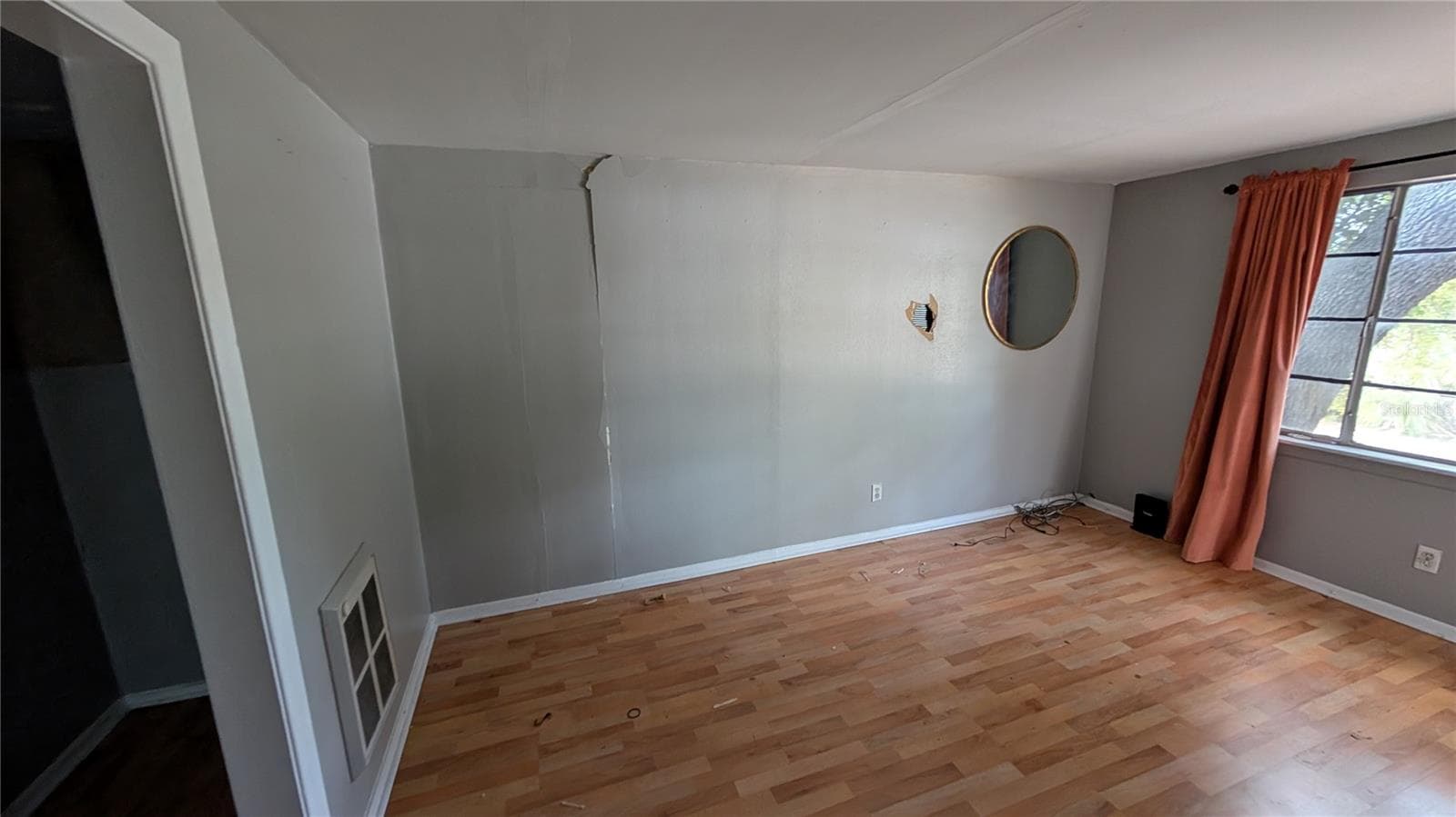 Duplex at 2801 W CLEVELAND ST, TAMPA, photo 7 of 68